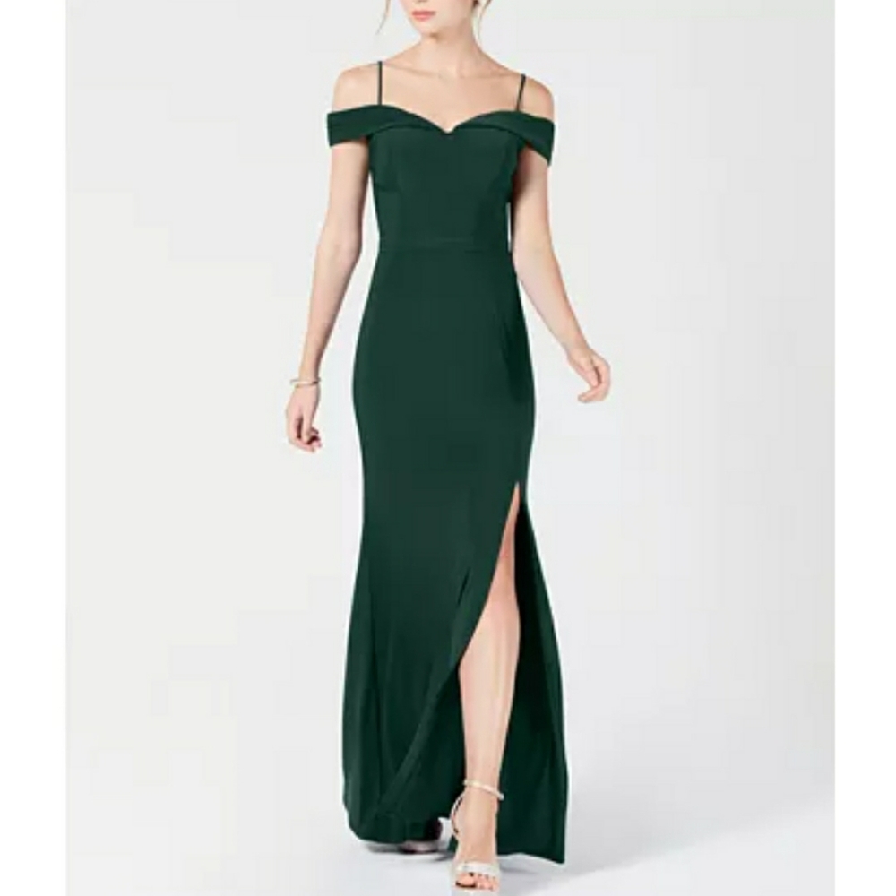 NWT Emerald cold shoulder holiday Formal dress